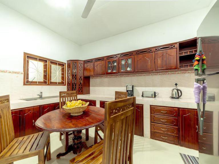 Araliya Villa Moragalla Екстер'єр фото